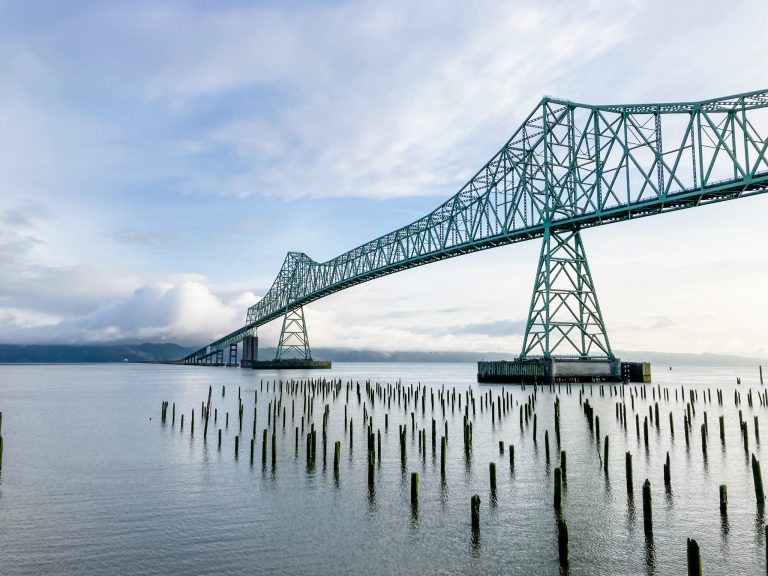 5 Travel Essentials For Visiting Astoria, Oregon (in 2024)